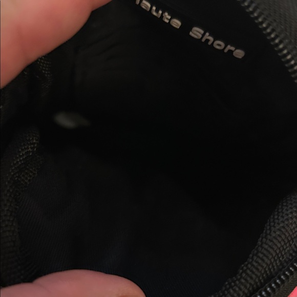 Haute Shore Casey Rise Camo Hot Pink Crossbody Cell Phone Bag - Picture 7 of 10